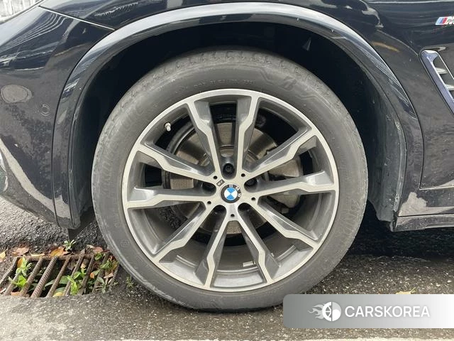 BMW X3 id 4365722 из Китая 12