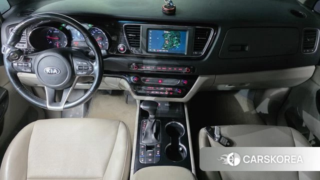Kia The New Carnival id 4732198 из Кореи 28