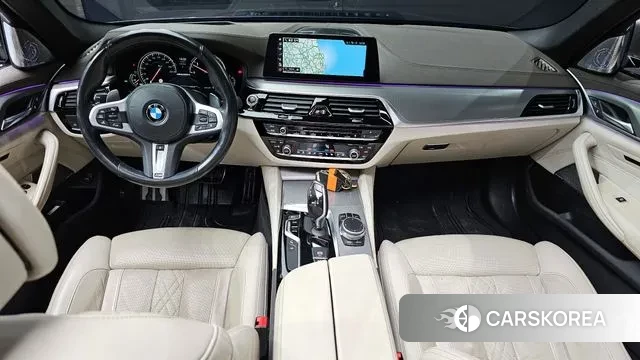 BMW 5 Series (G30) id 3455264 из Кореи 17