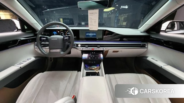 Hyundai Grandeur Hybrid (GN7) id 3940631 из Кореи 17