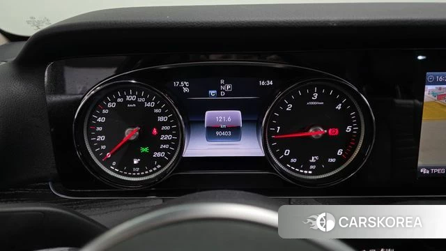 Mercedes-Benz E-Class W213 id 4245788 из Кореи 27