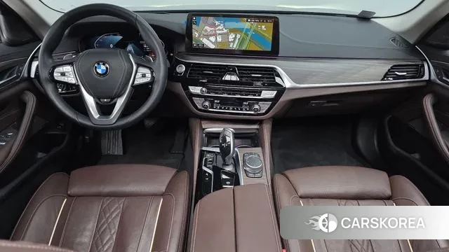 BMW 5 Series (G30) id 3734828 из Кореи 17