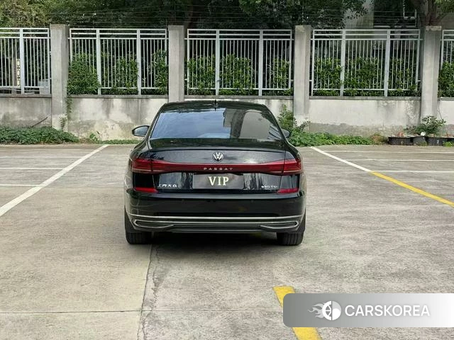 Volkswagen Passat id 4335051 из Китая 7