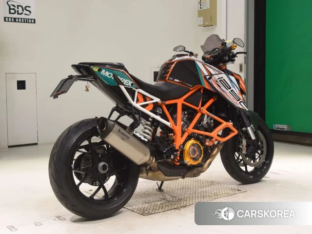 Проданный KTM 1290 SUPER DUKE R id 4271038 из Японии, фото 8