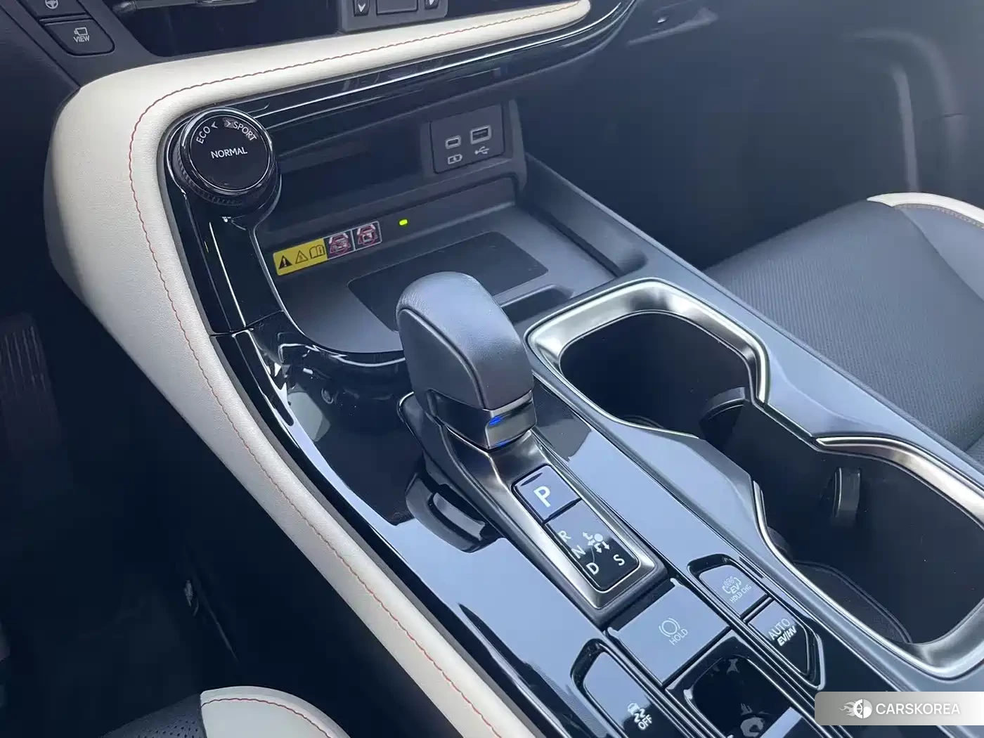 Lexus NX New Energy id 4553817 из Китая 7