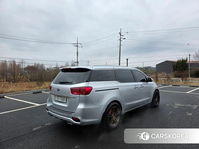 Kia The New Carnival id 4225469 из Кореи 17