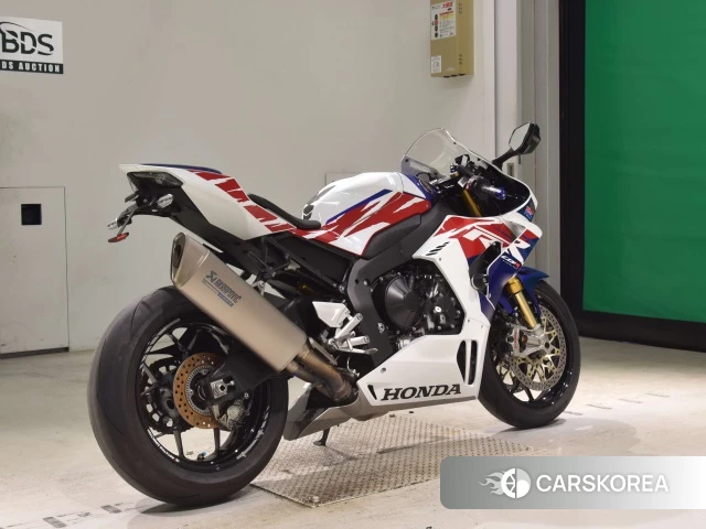 Honda CBR1000RR-R FIREBLADE SP 2023 из Японии, фото 4