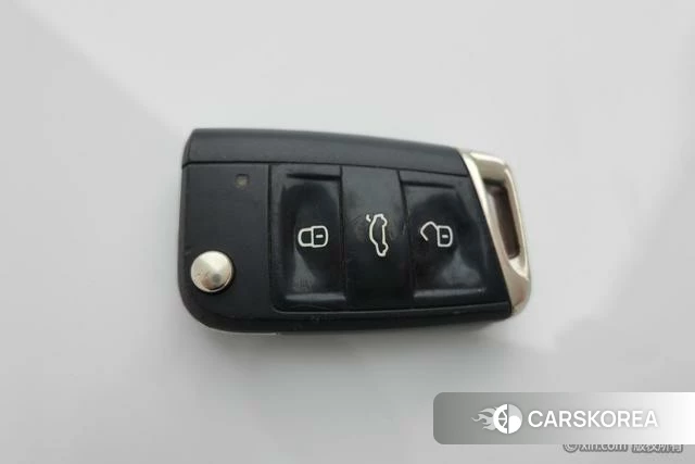 Volkswagen Lavida id 4258478 из Китая 21