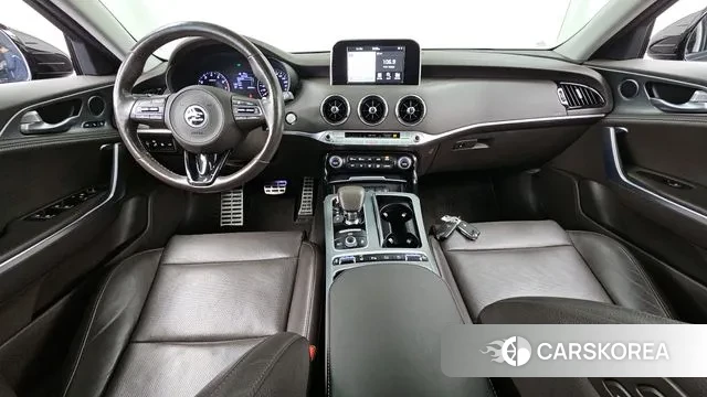 Kia Stinger id 3588617 из Кореи 17