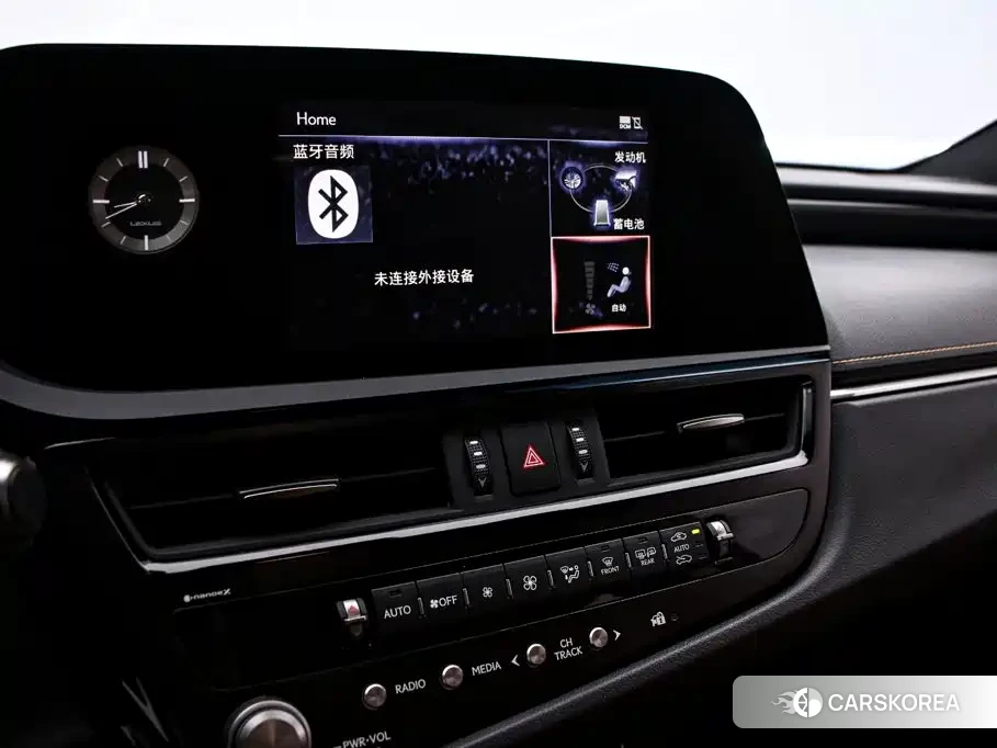 Lexus ES id 4606934 из Китая 14