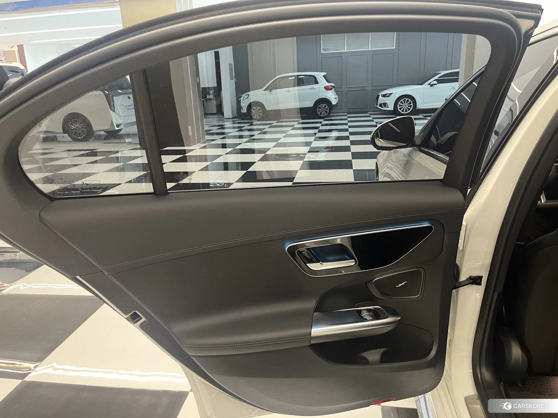 Mercedes-Benz C-class PHEV id 4455874 из Китая 24