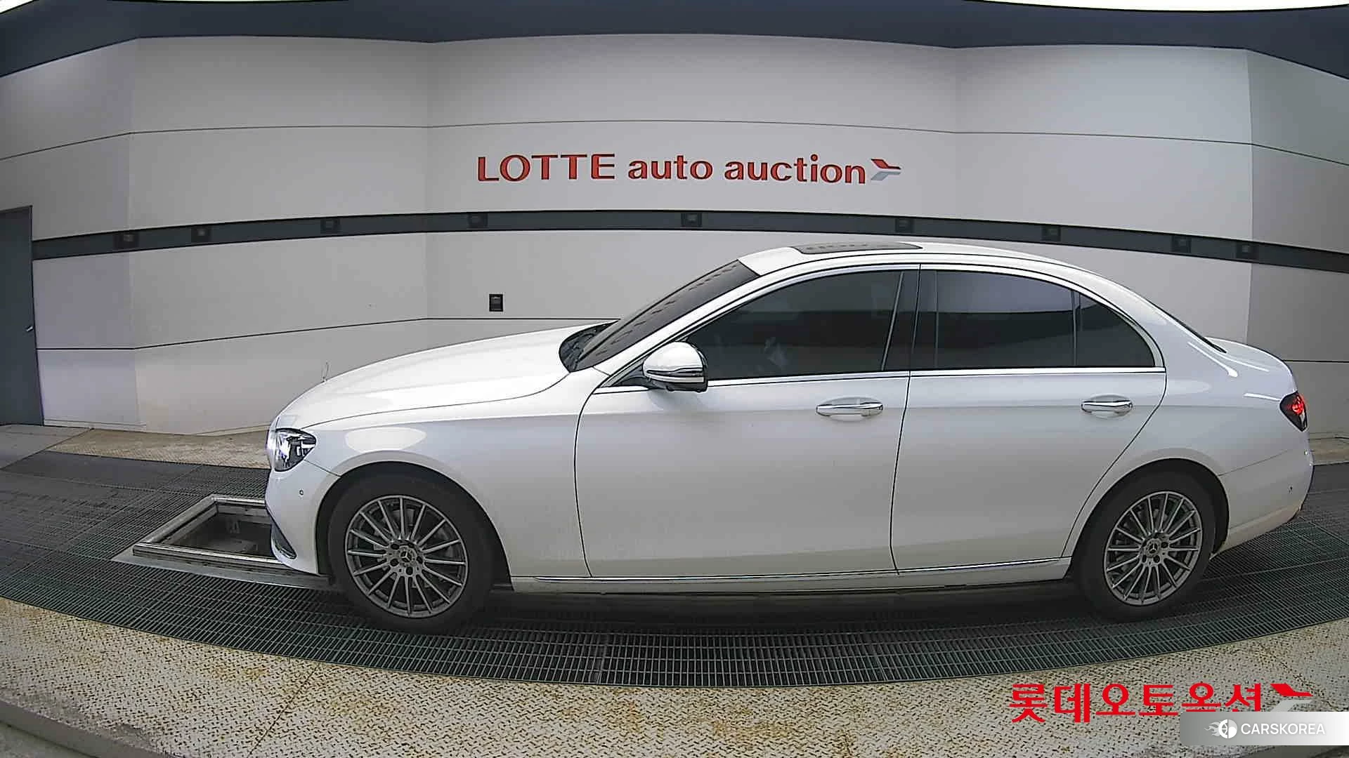 Mercedes-Benz Mercedes-Benz E250 id 4289671 из Кореи 34
