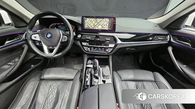 BMW 5 Series (G30) id 3795042 из Кореи 17