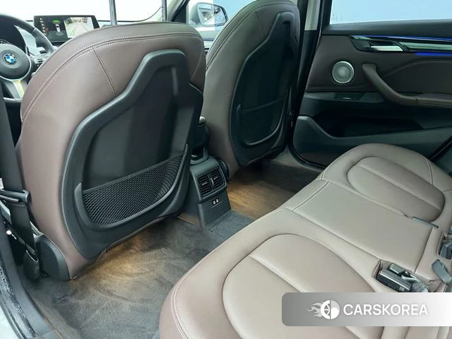 BMW X1 id 4257051 из Китая 25