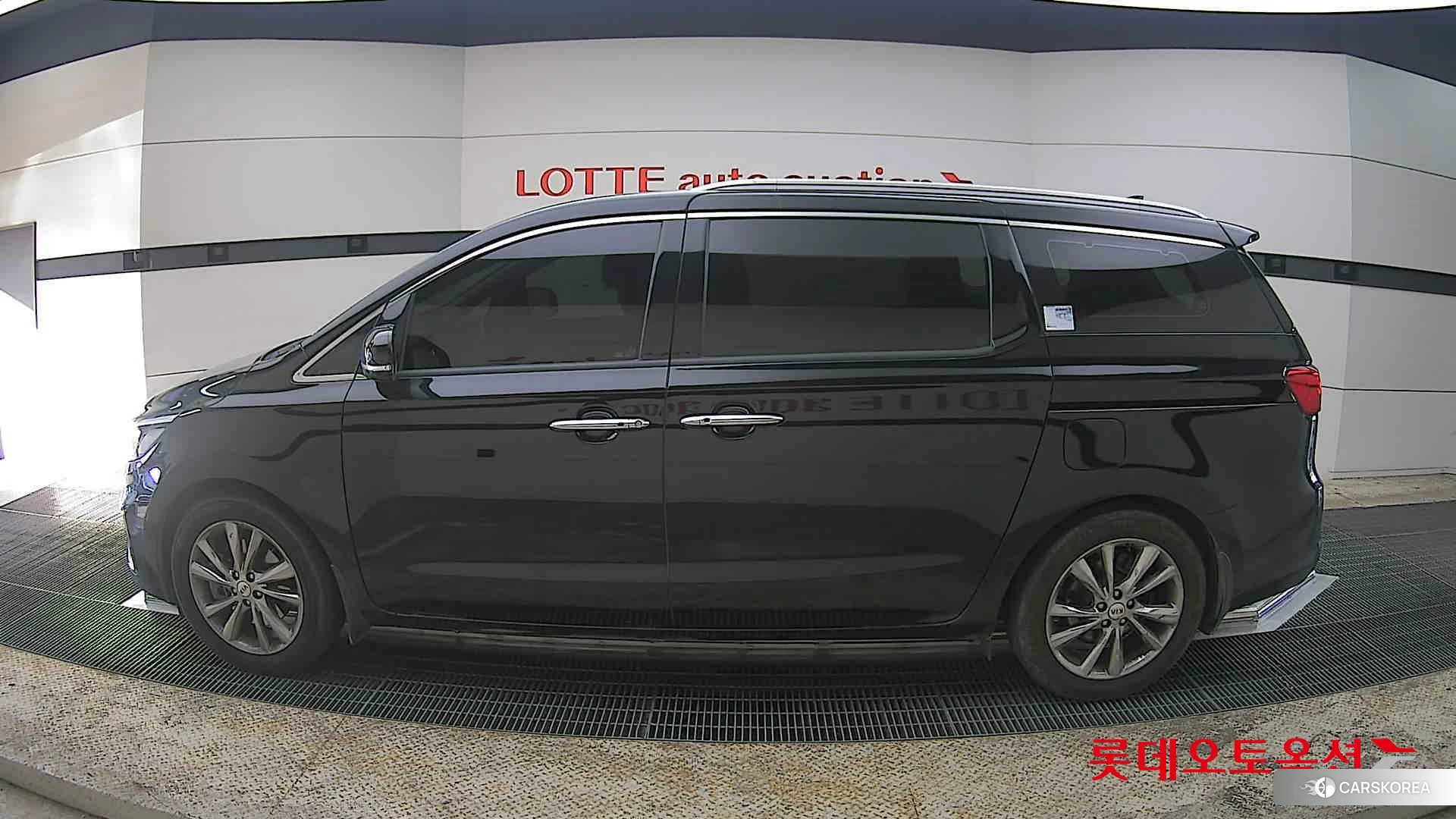 Kia Carnival id 3882157 из Кореи 34