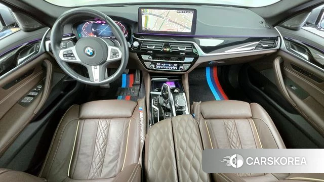 BMW 5 Series (G30) id 4360711 из Кореи 31