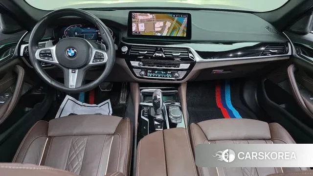 BMW 5 Series (G30) id 3606264 из Кореи 17