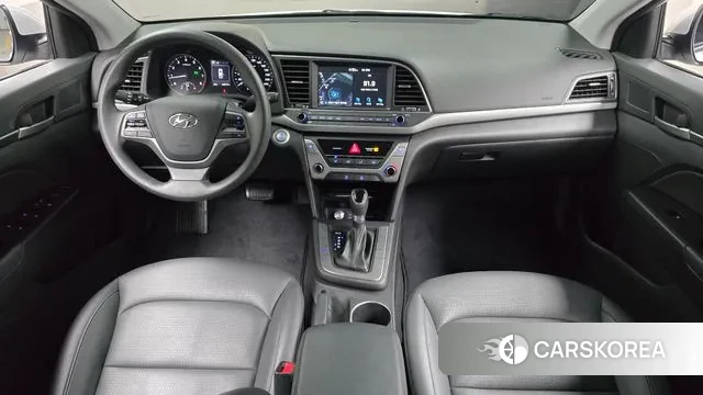 Hyundai Avante AD id 3077030 из Кореи 17