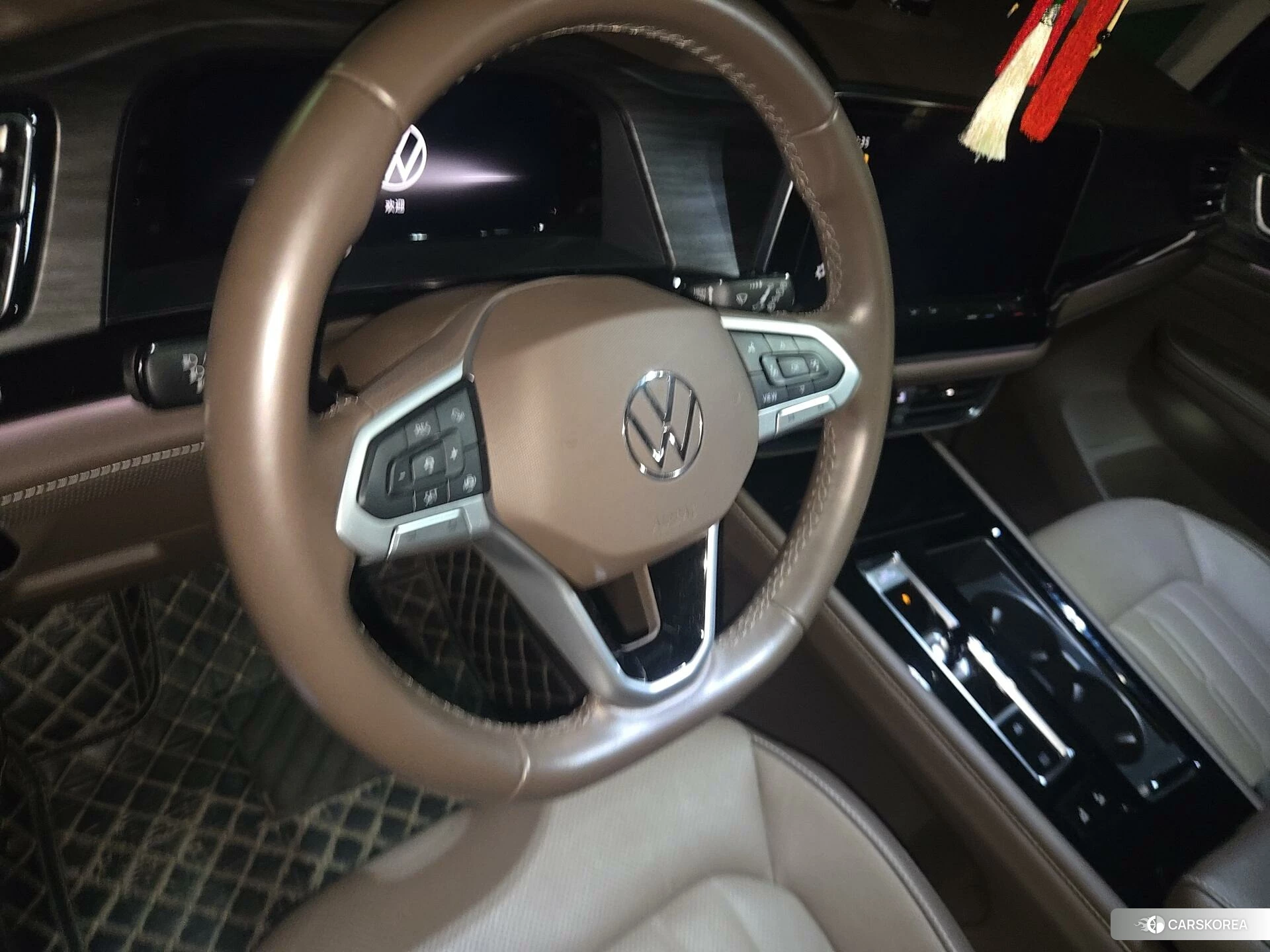 Volkswagen Weiran id 4467424 из Китая 17