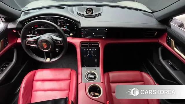 Porsche Taycan id 3634057 из Кореи 17