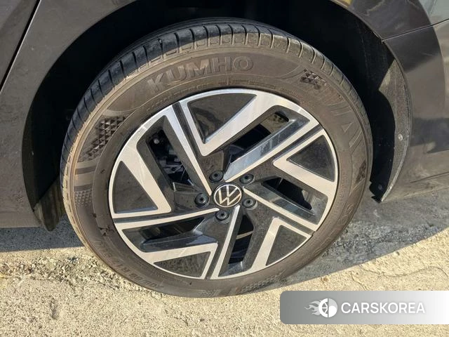 Volkswagen Sagitar id 4257814 из Китая 15