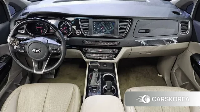 Kia The New Carnival id 3198526 из Кореи 17