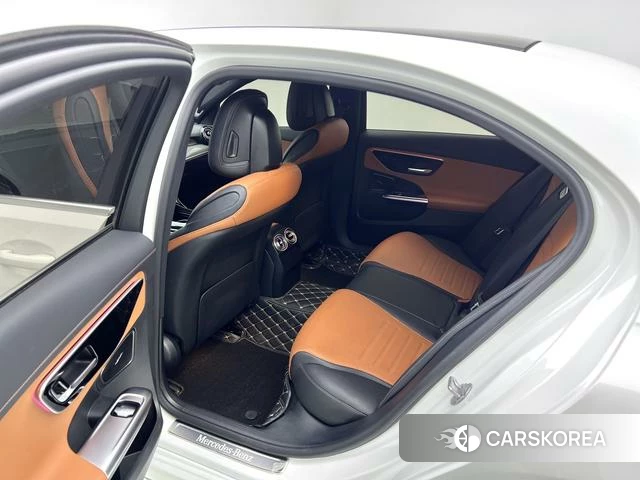 Mercedes-Benz Class C id 4299596 из Китая 17