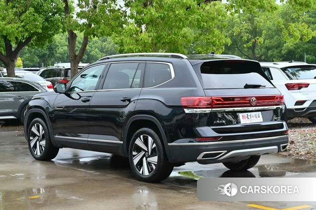 Volkswagen Tourang id 4359483 из Китая 15