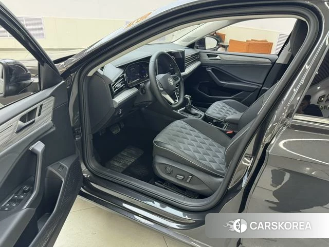 Volkswagen Sagitar id 4264665 из Китая 21