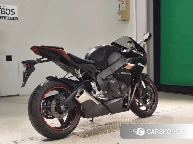 Проданный Honda CBR1000RR 2010 из Японии, фото 4