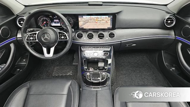 Mercedes-Benz E-Class W213 id 4269012 из Кореи 31