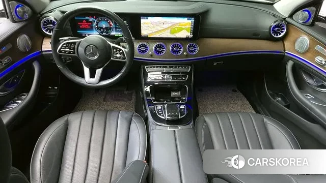 Mercedes-Benz E-Class W213 id 3225952 из Кореи 17