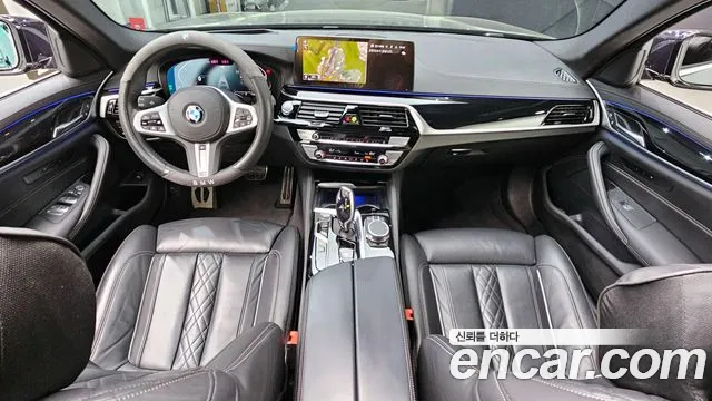 BMW 5 Series (G30) id 2674063 из Кореи 17