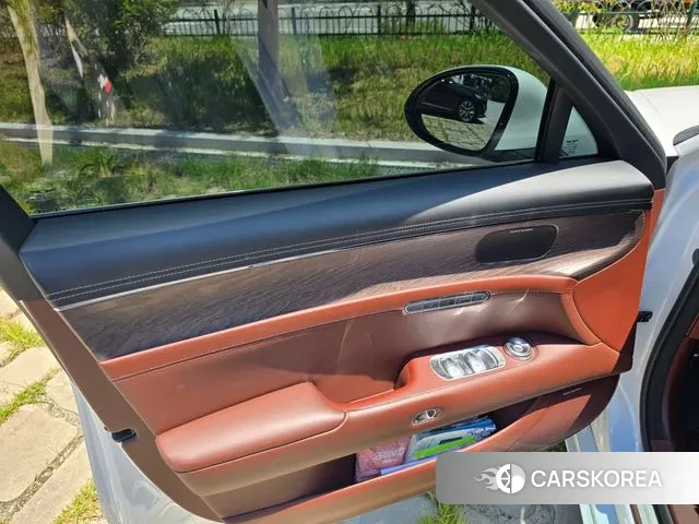 Genesis G90 (RS4) id 2979058 из Кореи 17