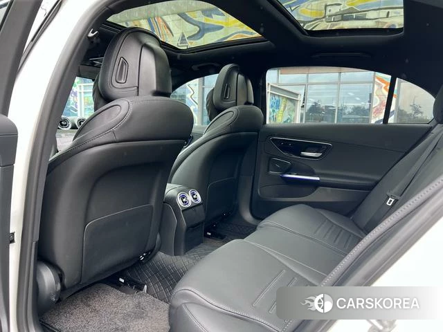 Mercedes-Benz Class C id 4297746 из Китая 13