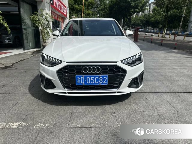 Audi A4L id 4374486 из Китая 7