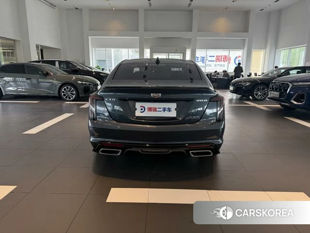 Cadillac CT5 id 4208491 из Китая 15