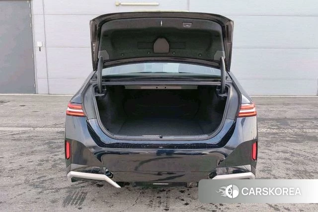 BMW i5 id 4254812 из Китая 11