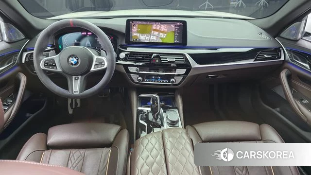 BMW 5 Series (G30) id 3871904 из Кореи 17