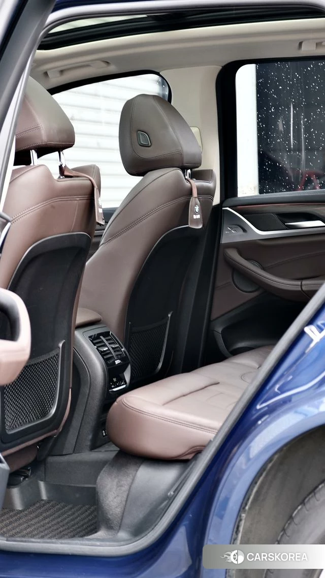 BMW X3 id 4212247 из Китая 13