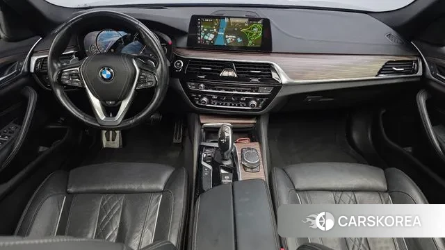 BMW 5 Series (G30) id 3445117 из Кореи 17