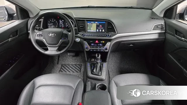 Hyundai Avante AD id 3034399 из Кореи 17