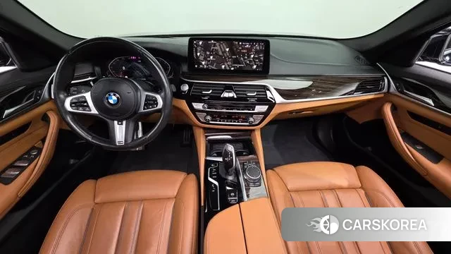 BMW 5 Series (G30) id 3635322 из Кореи 17