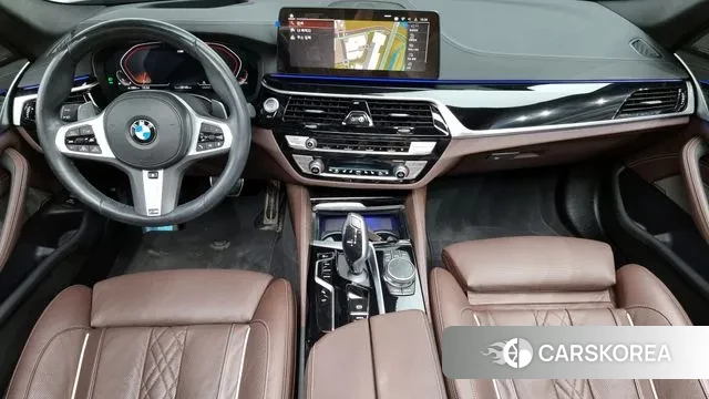 BMW 5 Series (G30) id 2974621 из Кореи 17