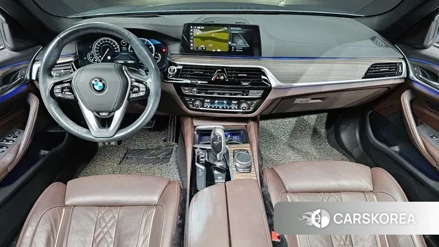 BMW 5 Series (G30) id 2986917 из Кореи 17