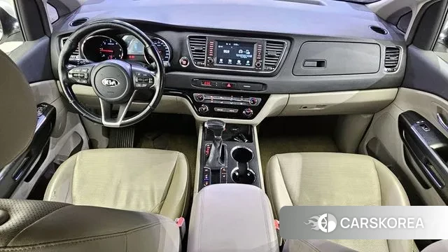 Kia The New Carnival id 3101961 из Кореи 17