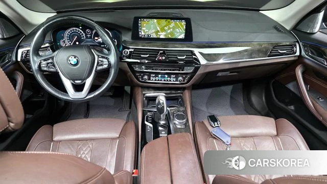 BMW 5 Series (G30) id 4658289 из Кореи 30