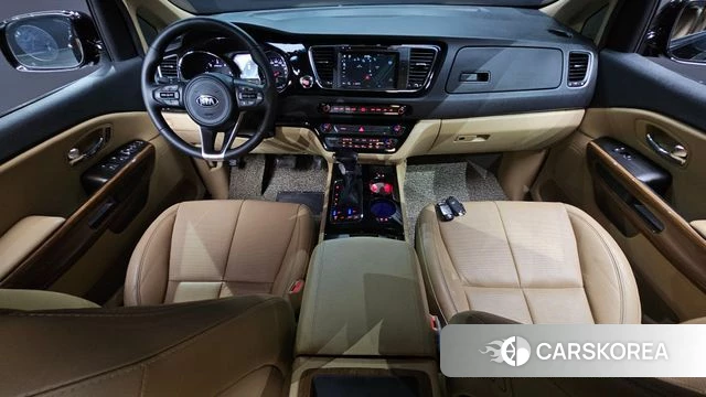 Kia All New Carnival id 4643079 из Кореи 17