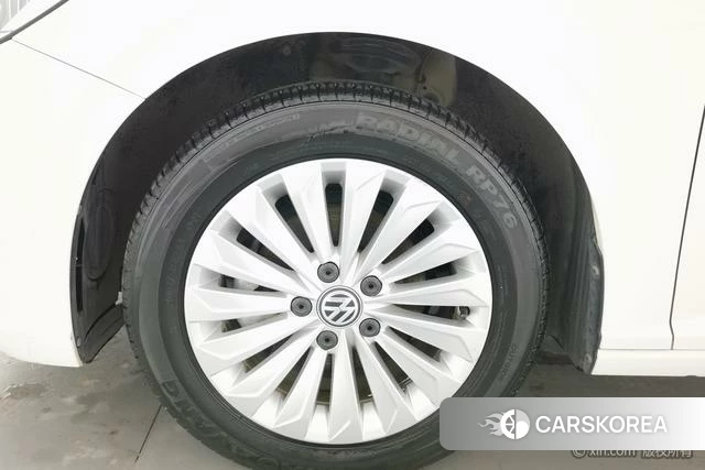 Volkswagen Lavida id 4210154 из Китая 21