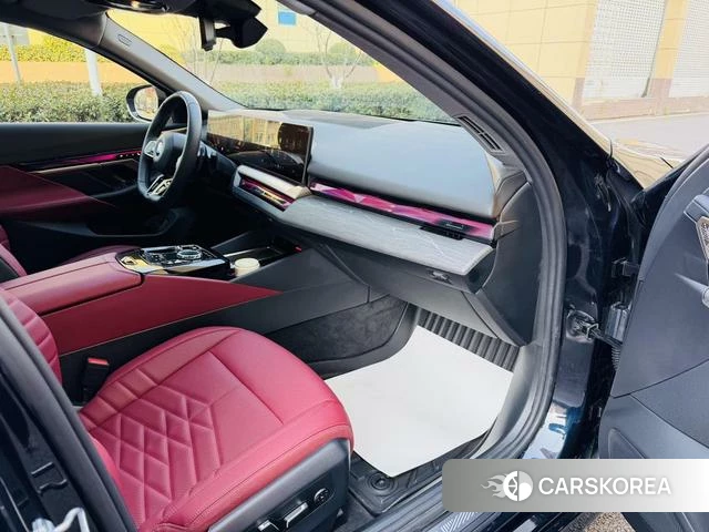 BMW 5 series id 4290165 из Китая 25